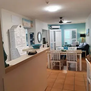 Apartment Casa Borghese Holiday Let, Cairns